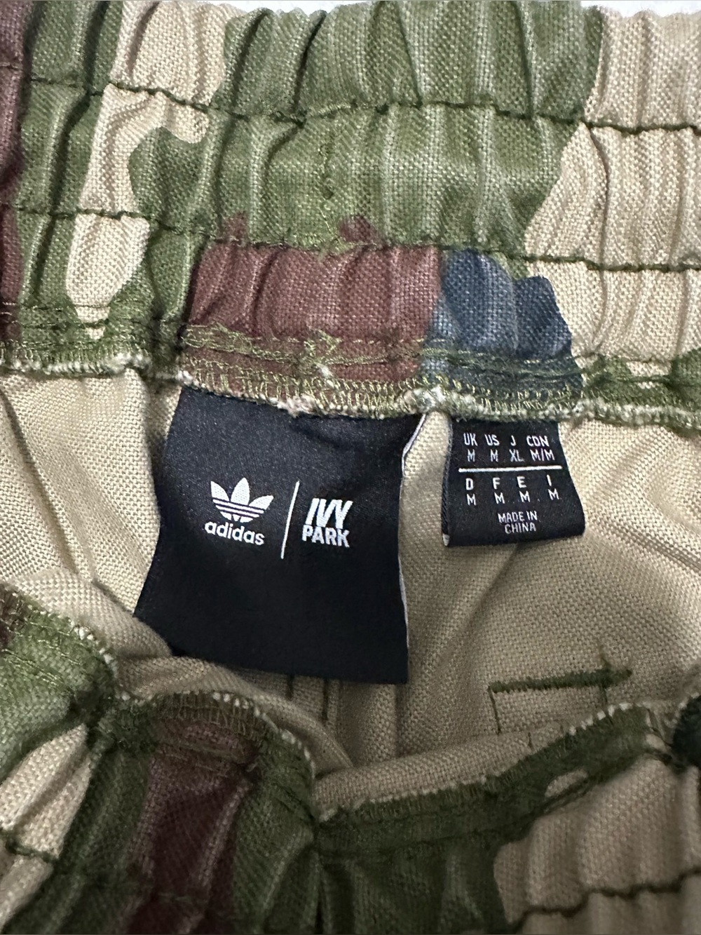 adidas Ivy Park Camo Cargo Pants with Orange Trim - Picture 10 of 16